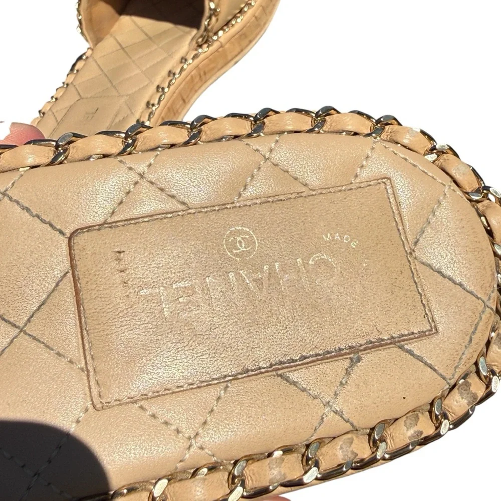 Chanel CC Chain Trim Quilted Slide Sandals Beige Leather Platform Size 41 Italy - Picture 6 of 15